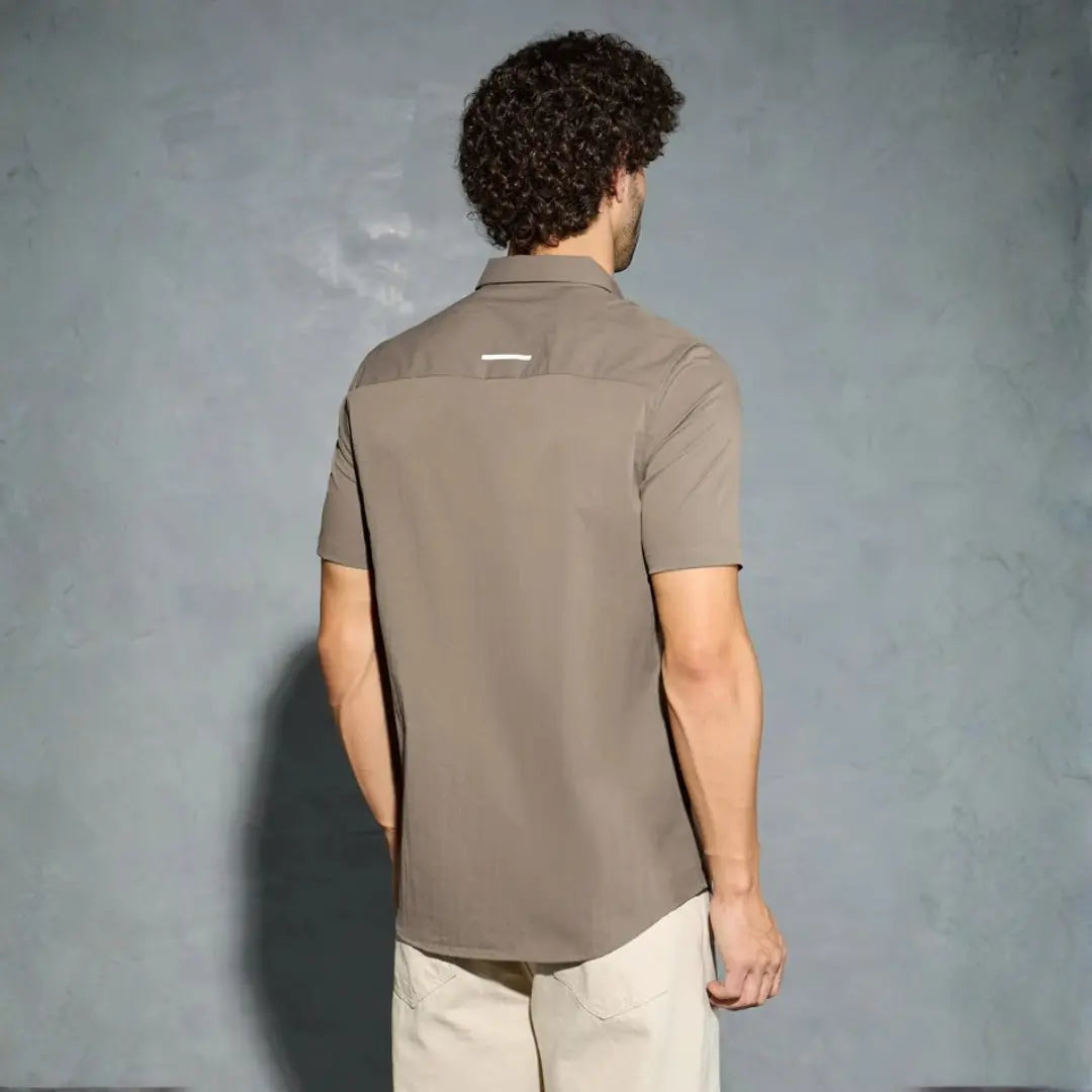 Men's Slim Fit Solid Casual Shirt